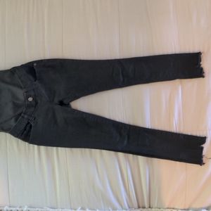 Abercrombie maternity black jean, size 24R
